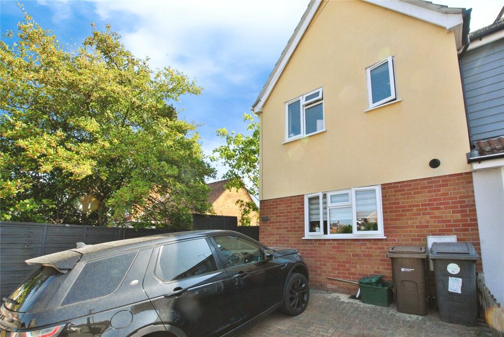 3 bed Detached for rent in Sandon. From Balgores Essex Ltd. - Chelmsford Lettings