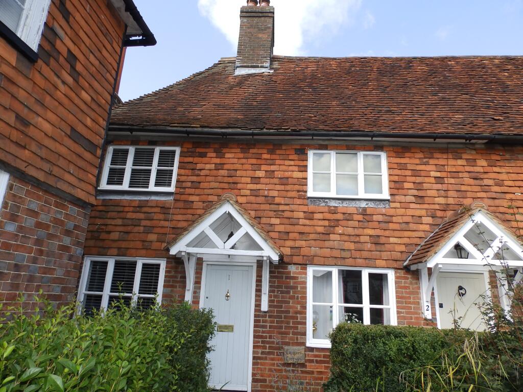 2 bed Mid Terraced House for rent in Ticehurst. From Belvoir - Tunbridge Wells
