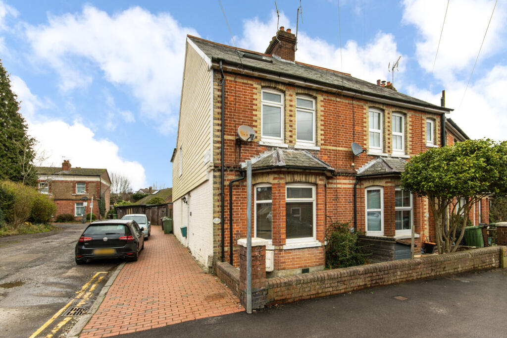 3 bed 1st Floor Flat for rent in Pembury. From Belvoir - Tunbridge Wells