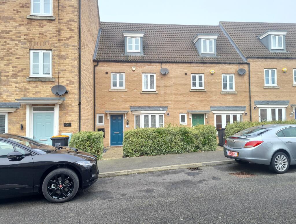 4 bed Town House for rent in Leighton Buzzard. From Belvoir - Dunstable 4 bed Town House for rent in Leighton Buzzard. From Belvoir - Dunstable