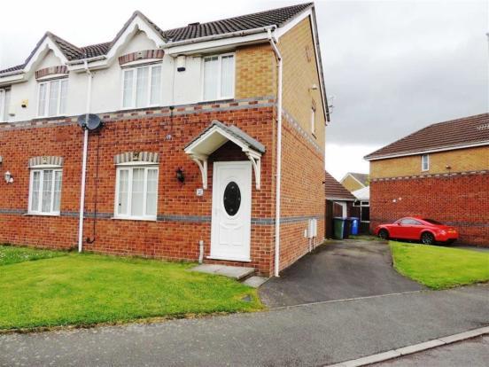 3 bed Semi Detached for rent in Droylsden. From Saltsman & Co Estate Agents Oldham