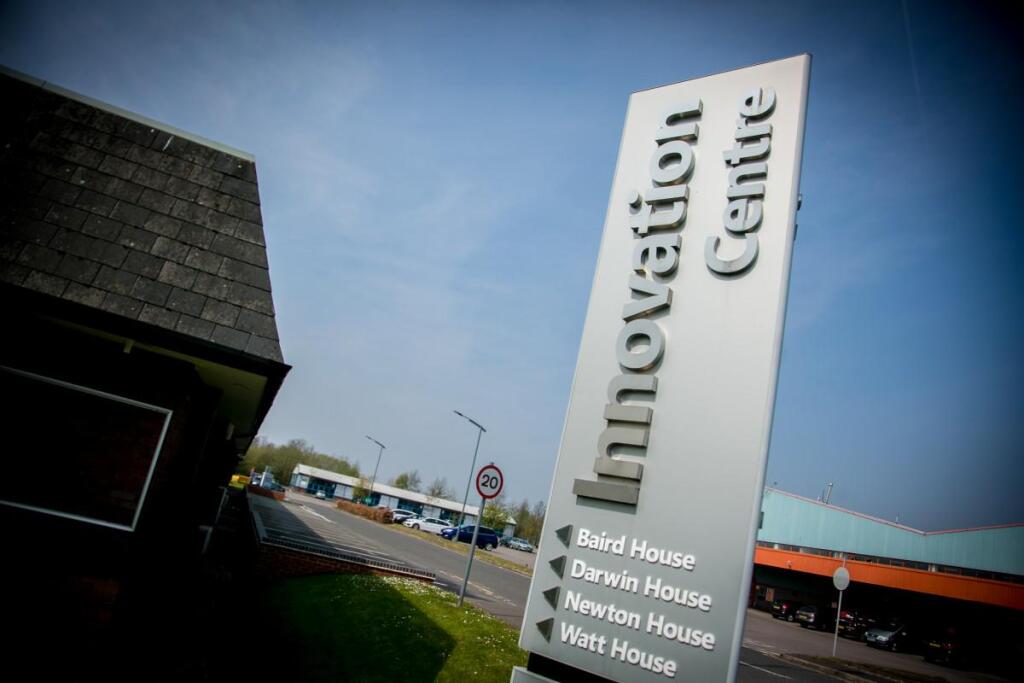 0 bed Leisure Facility for rent in Kingswinford. From Hexagon Commercial Property