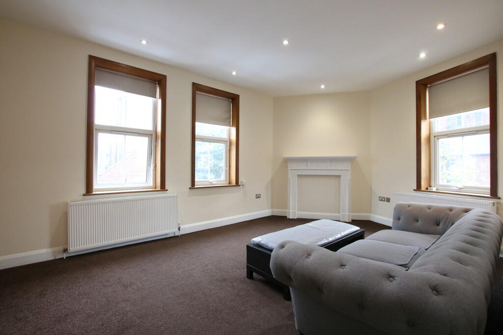 3 bed 1st Floor Flat for rent in Willesden. From Empire Estates - North West London