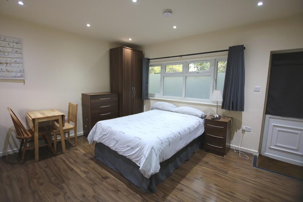 0 bed Studio for rent in London. From Empire Estates - North West London