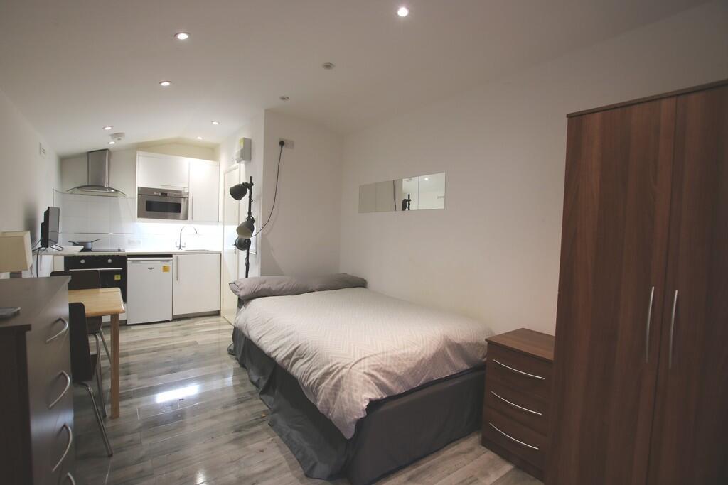 0 bed Flat Share for rent in London. From Empire Estates - North West London