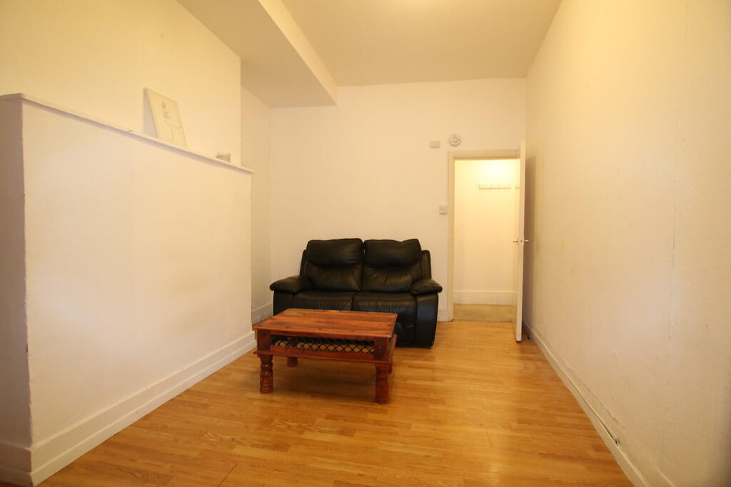 1 bed 1st Floor Flat for rent in Willesden. From Empire Estates - North West London