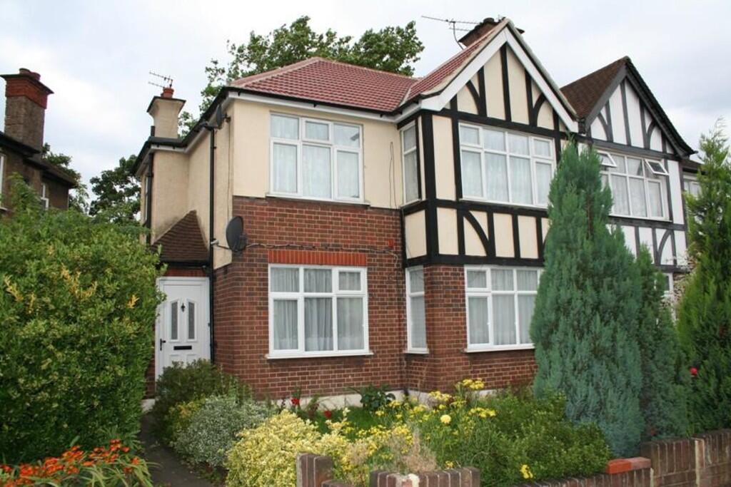 2 bed Annexe for rent in Wembley. From Empire Estates - North West London