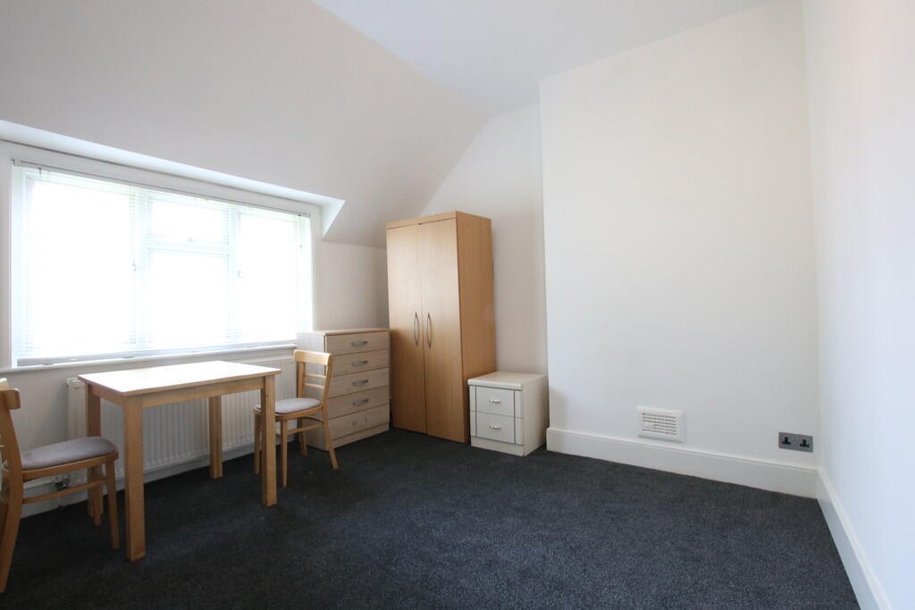 0 bed Studio for rent in London. From Empire Estates - North West London