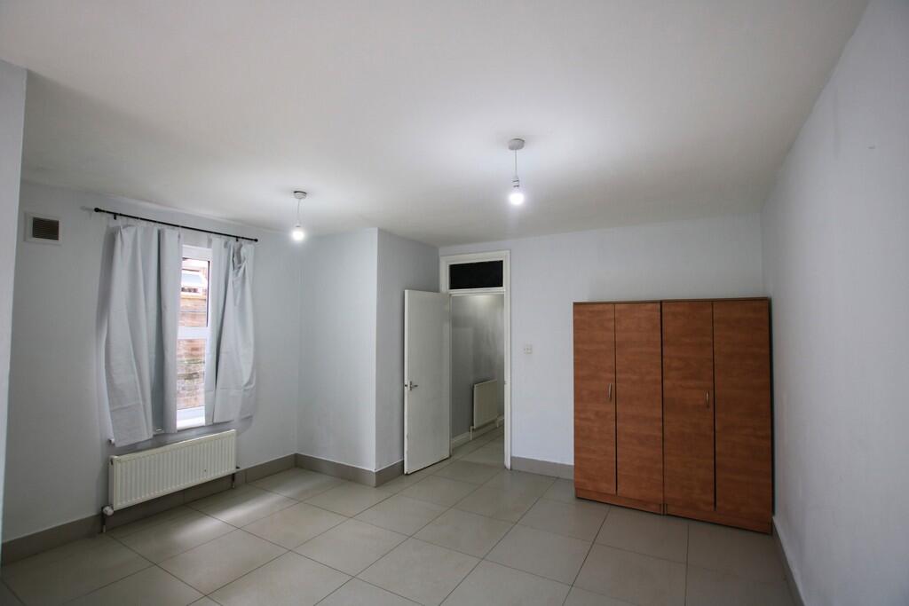 2 bed House (unspecified) for rent in London. From Empire Estates - North West London