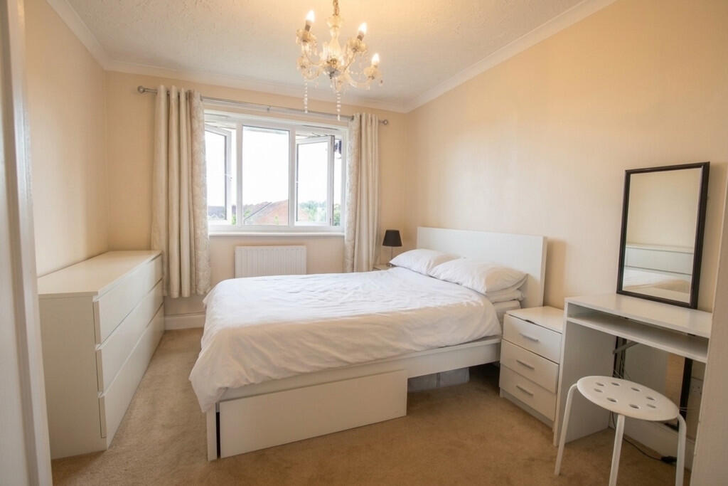 1 bed Apartment for rent in London. From Empire Estates - North West London
