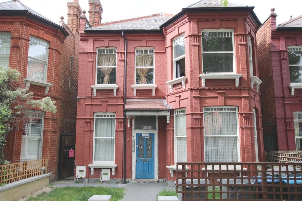 4 bed 1st Floor Flat for rent in Willesden. From Empire Estates - North West London 4 bed 1st Floor Flat for rent in Willesden. From Empire Estates - North West London
