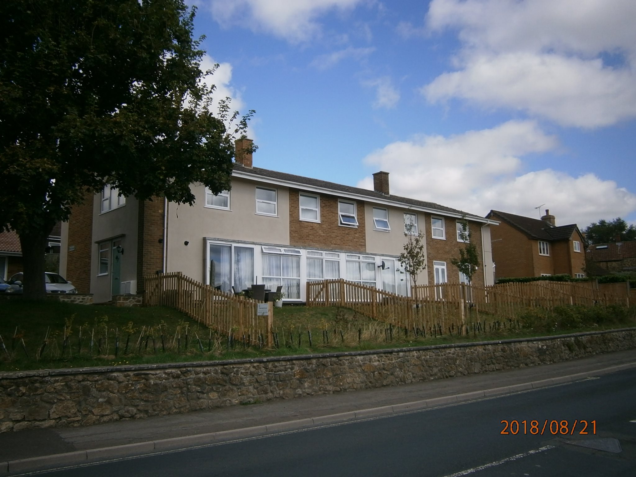 2 bed House (unspecified) for rent in Ilminster. From Harling Taylor