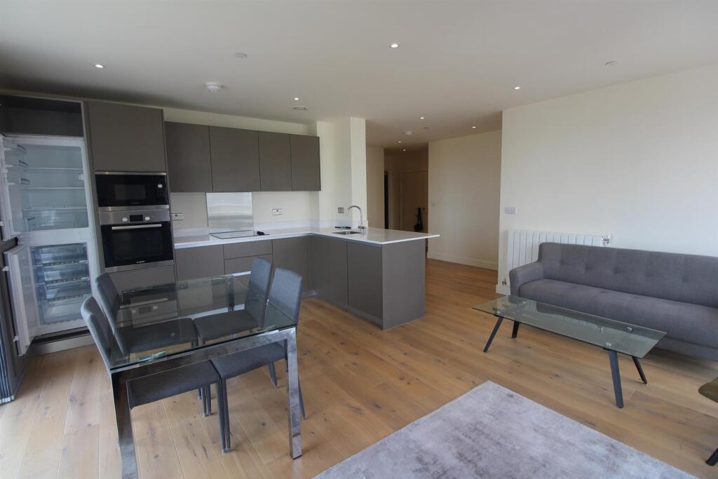 2 bed Apartment for rent in Woolwich. From Fisks Ltd - London