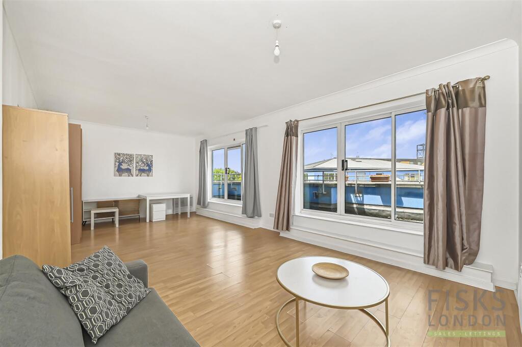 2 bed Apartment for rent in Poplar. From Fisks Ltd - London