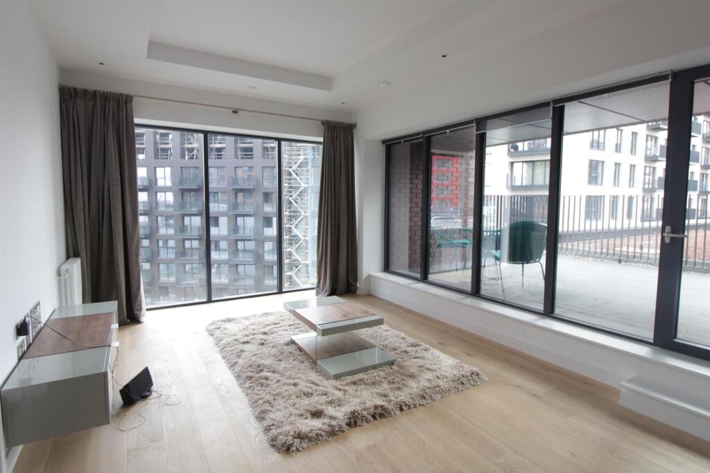 1 bed Apartment for rent in Poplar. From Fisks Ltd - London 1 bed Apartment for rent in Poplar. From Fisks Ltd - London