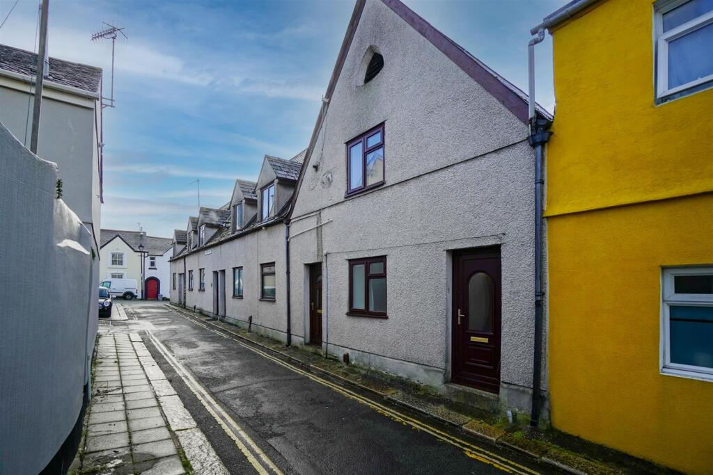 2 bed Detached for rent in Plymouth. From DC Lane - Plymouth
