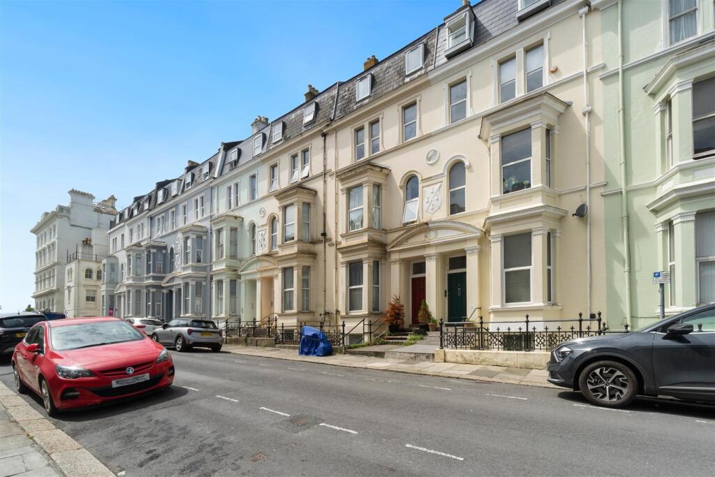 2 bed 1st Floor Flat for rent in Plymouth. From DC Lane - Plymouth