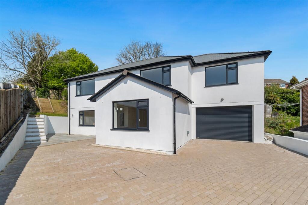 4 bed Detached for rent in Plymouth. From DC Lane - Plymouth
