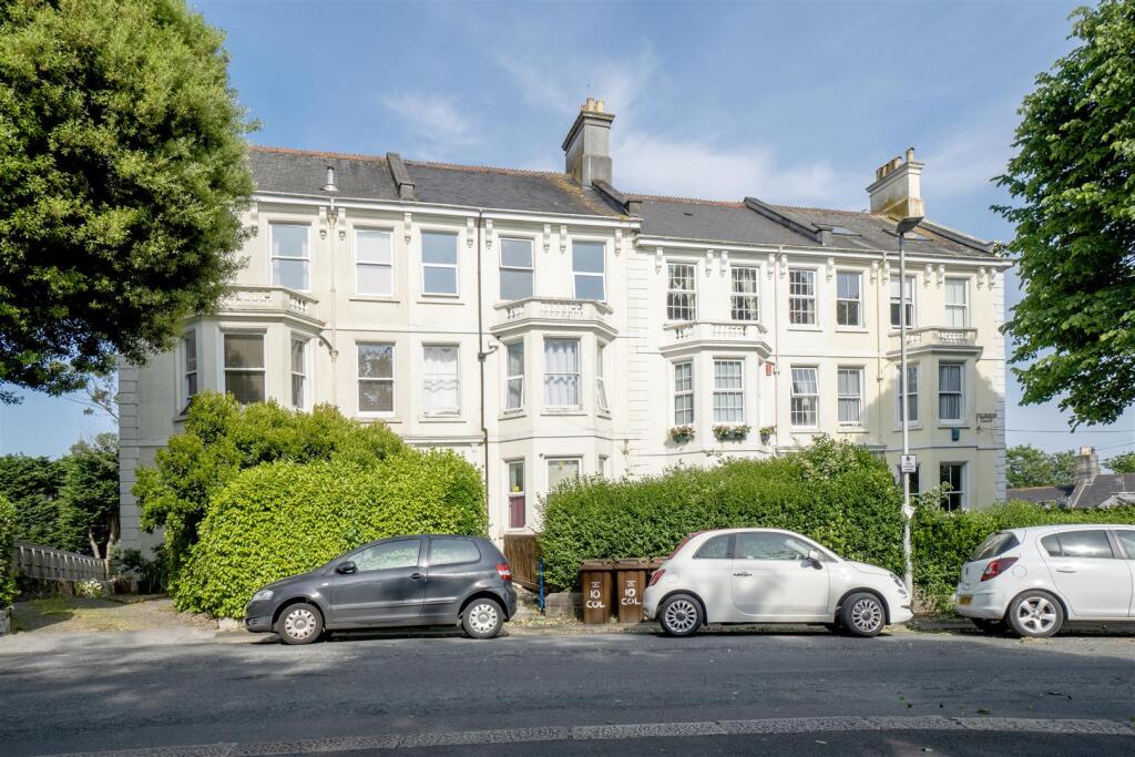 2 bed Apartment for rent in Plymouth. From DC Lane - Plymouth