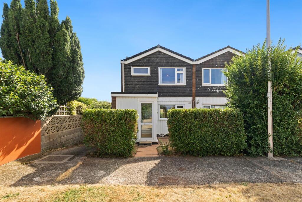 3 bed Detached for rent in Kingsbridge. From DC Lane - Plymouth 3 bed Detached for rent in Kingsbridge. From DC Lane - Plymouth