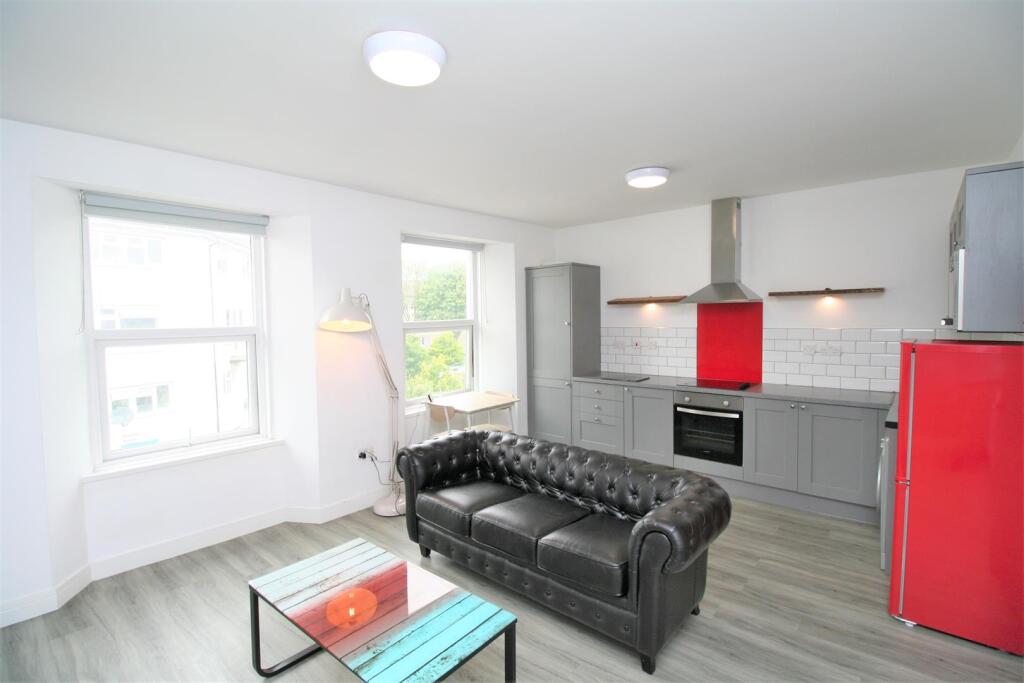 1 bed 1st Floor Flat for rent in Plymouth. From DC Lane - Plymouth