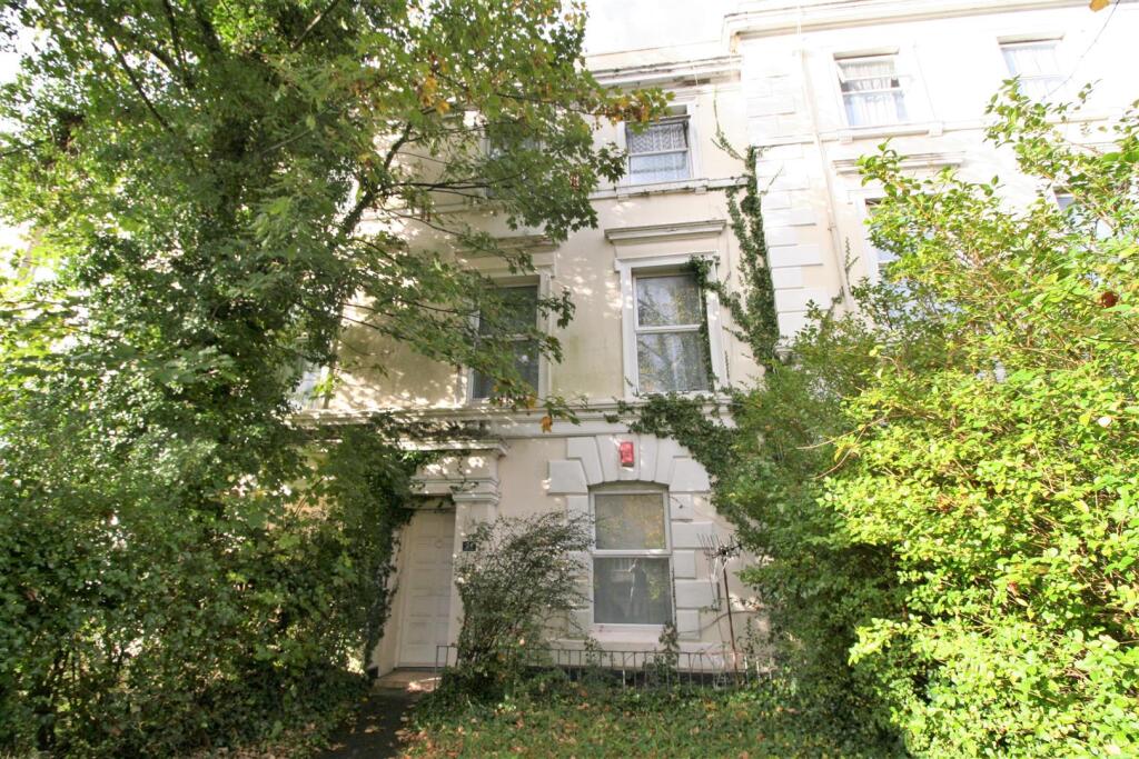 2 bed 1st Floor Flat for rent in Plymouth. From DC Lane - Plymouth 2 bed 1st Floor Flat for rent in Plymouth. From DC Lane - Plymouth