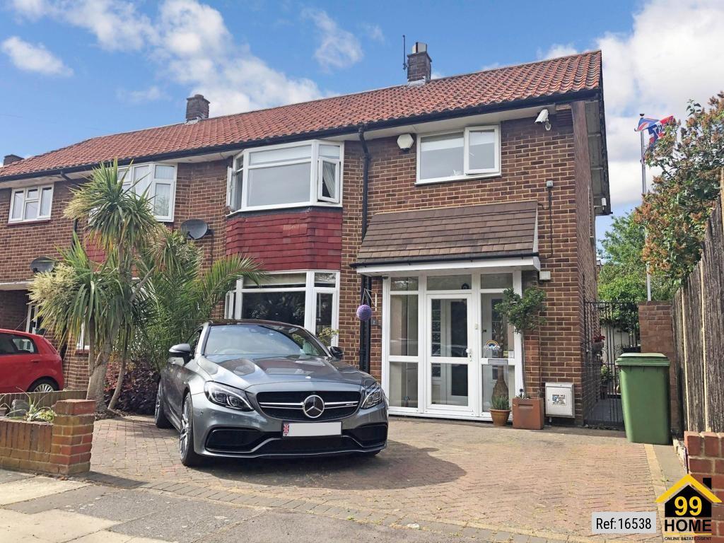 3 bed Semi Detached for rent in Ilford. From gLocalAgents.co.uk - Covering Nationwide