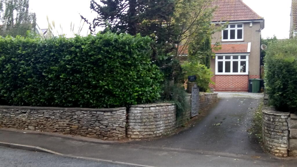 3 bed Detached for rent in Banwell. From gLocalAgents.co.uk - Covering Nationwide