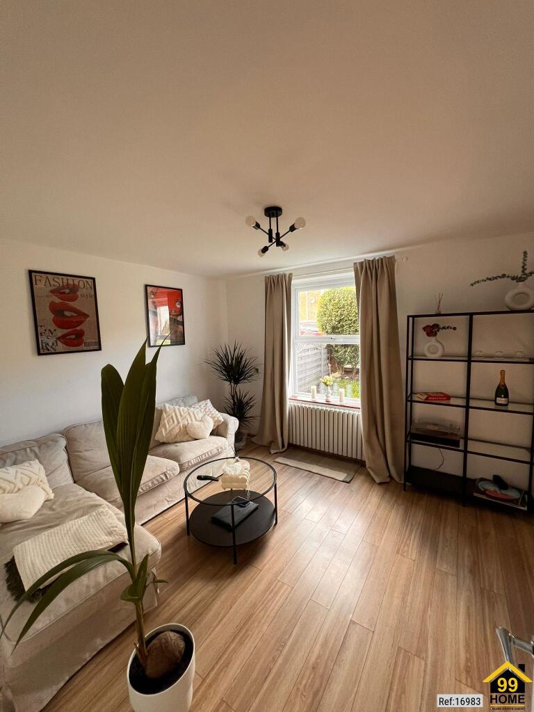 3 bed End of Terrace for rent in Carshalton. From gLocalAgents.co.uk - Covering Nationwide