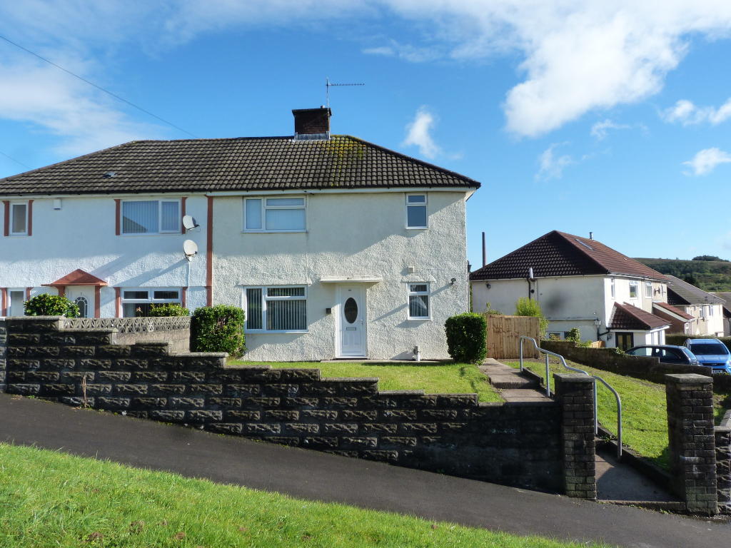 3 bed Semi-Detached House for rent in Beddau. From Landlords Letting Company