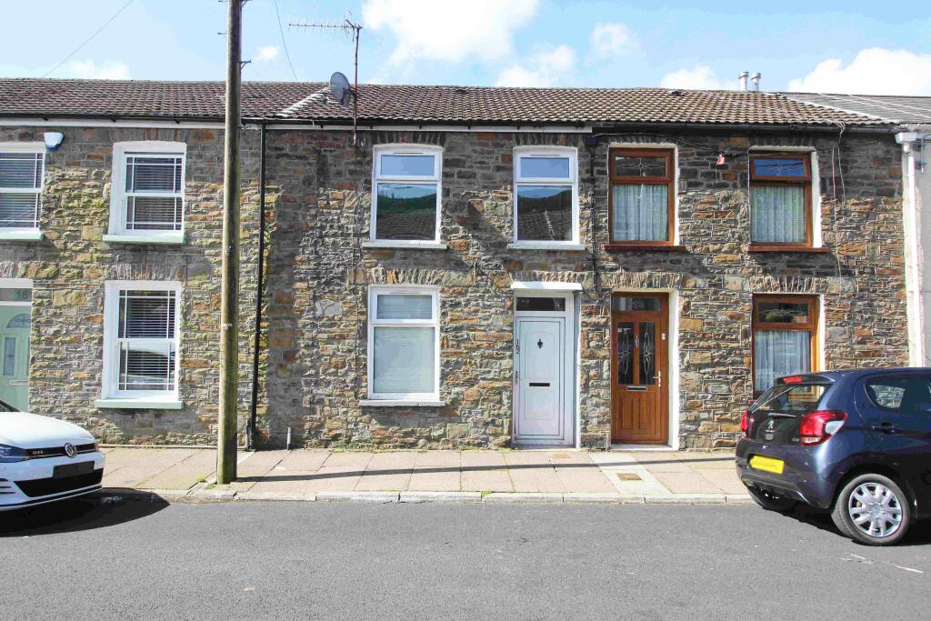 3 bed Mid Terraced House for rent in Treorchy. From Landlords Letting Company