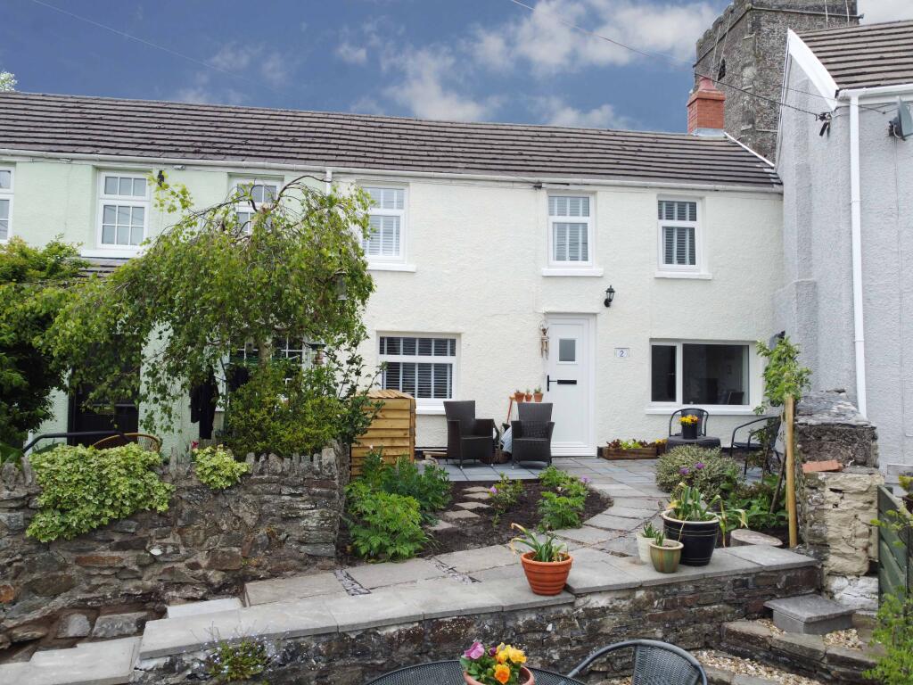 2 bed Mid Terraced House for rent in Llantrisant. From Landlords Letting Company
