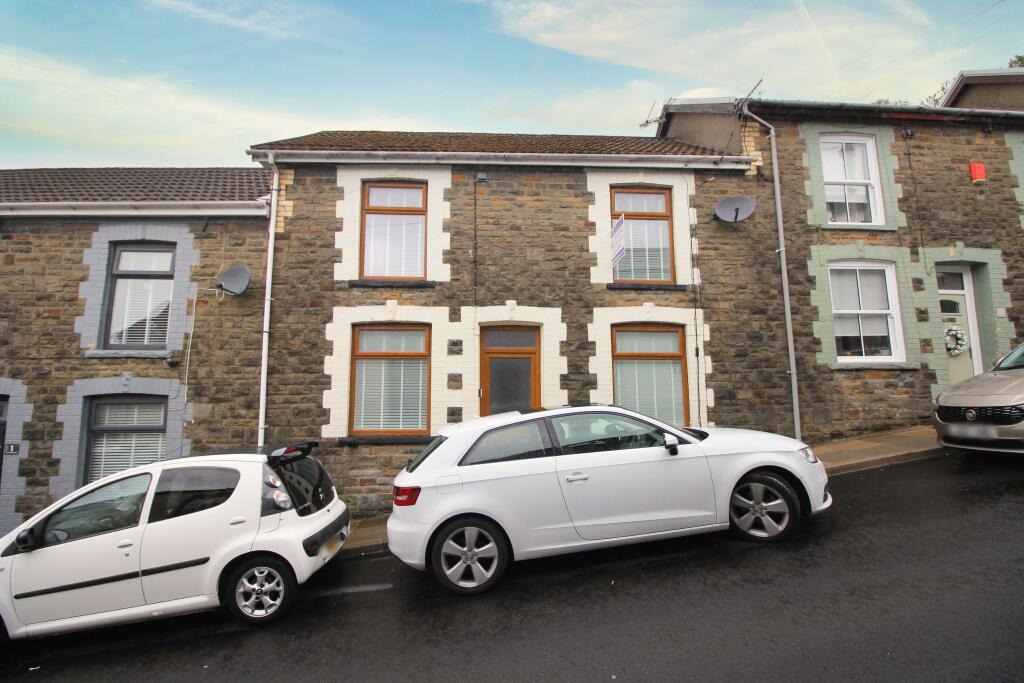 3 bed Mid Terraced House for rent in Rhondda. From Landlords Letting Company 3 bed Mid Terraced House for rent in Rhondda. From Landlords Letting Company