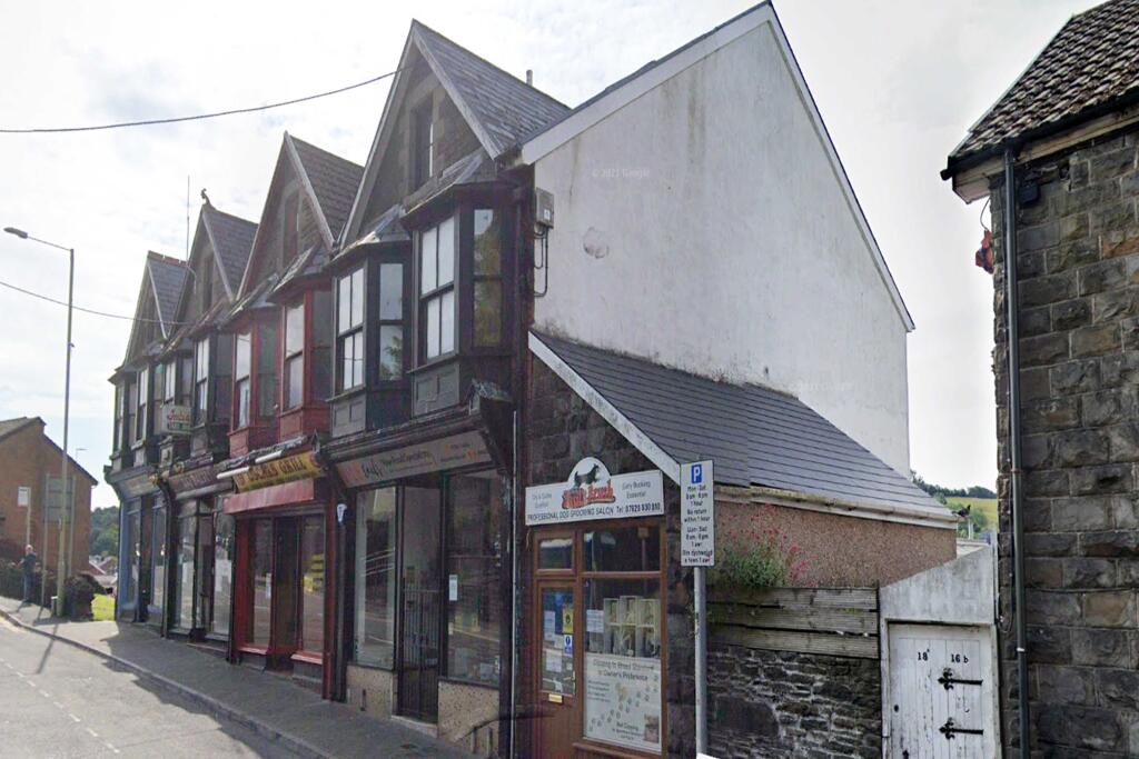 2 bed Apartment for rent in Coedely. From Landlords Letting Company