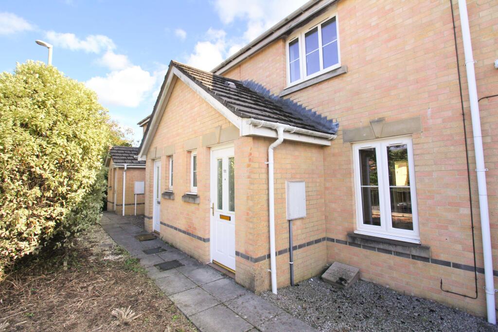 2 bed Mid Terraced House for rent in Bryncae. From Landlords Letting Company