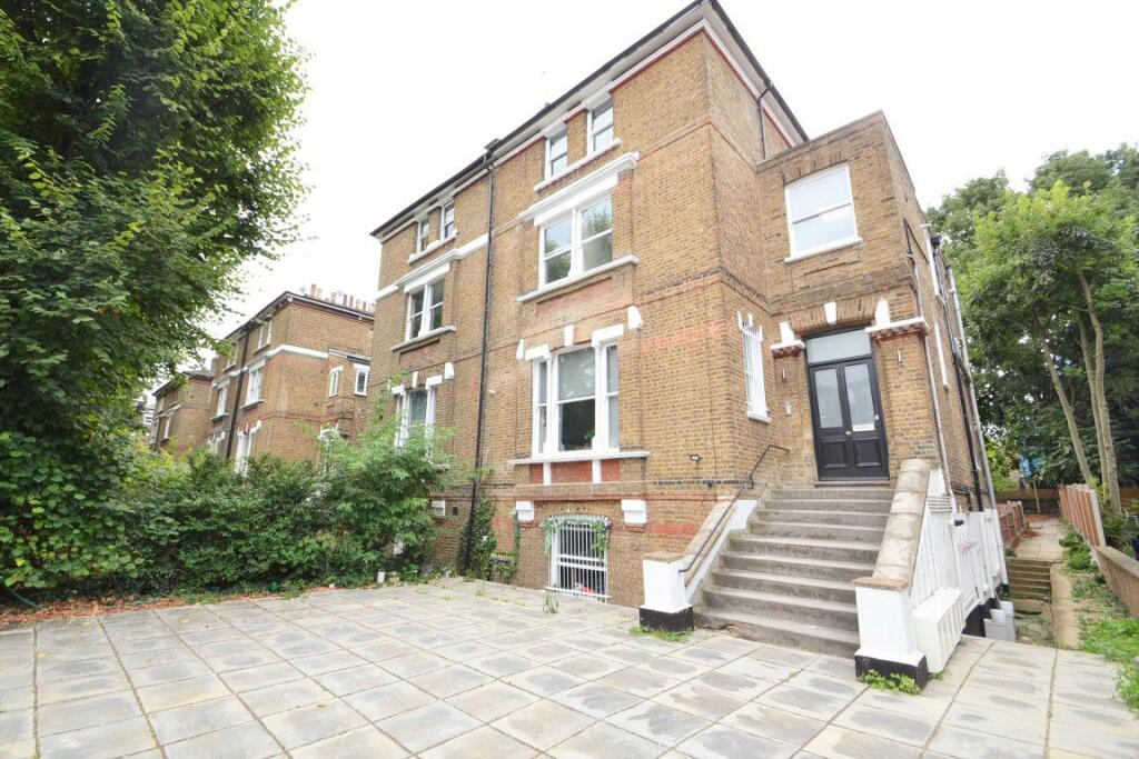 2 bed Annexe for rent in Islington. From ABACO Estates - London - Sales
