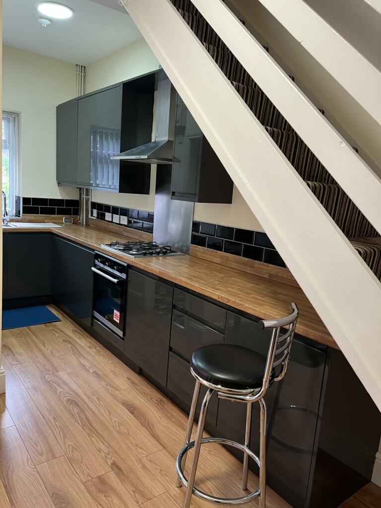 2 bed 1st Floor Flat for rent in Manchester. From 1 Click Move - Manchester