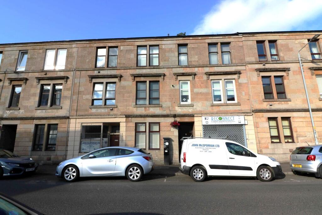 2 bed 1st Floor Flat for rent in Paisley. From A B PROPERTY CONSULTANTS - Baillieston