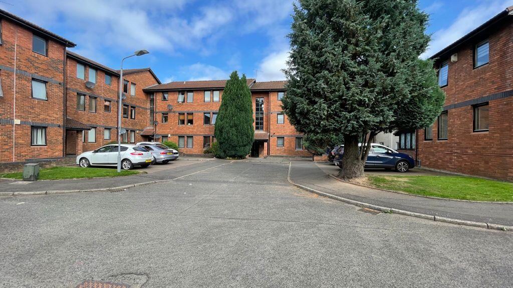 2 bed 1st Floor Flat for rent in Paisley. From A B PROPERTY CONSULTANTS - Baillieston