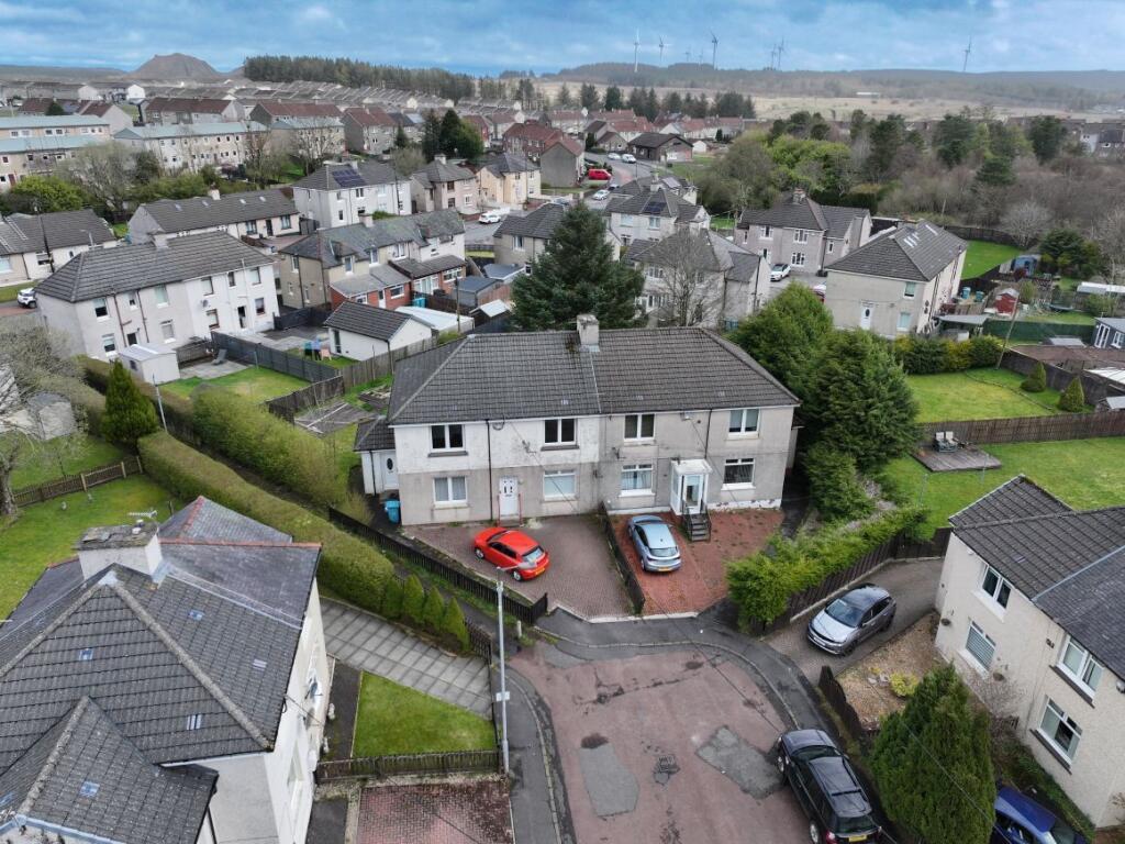 2 bed 1st Floor Flat for rent in Hartwood. From A B PROPERTY CONSULTANTS - Baillieston