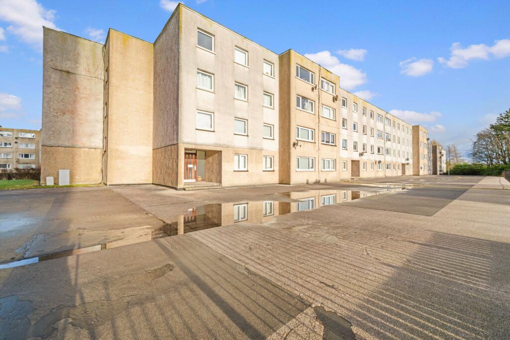 2 bed 1st Floor Flat for rent in East Kilbride. From A B PROPERTY CONSULTANTS - Baillieston