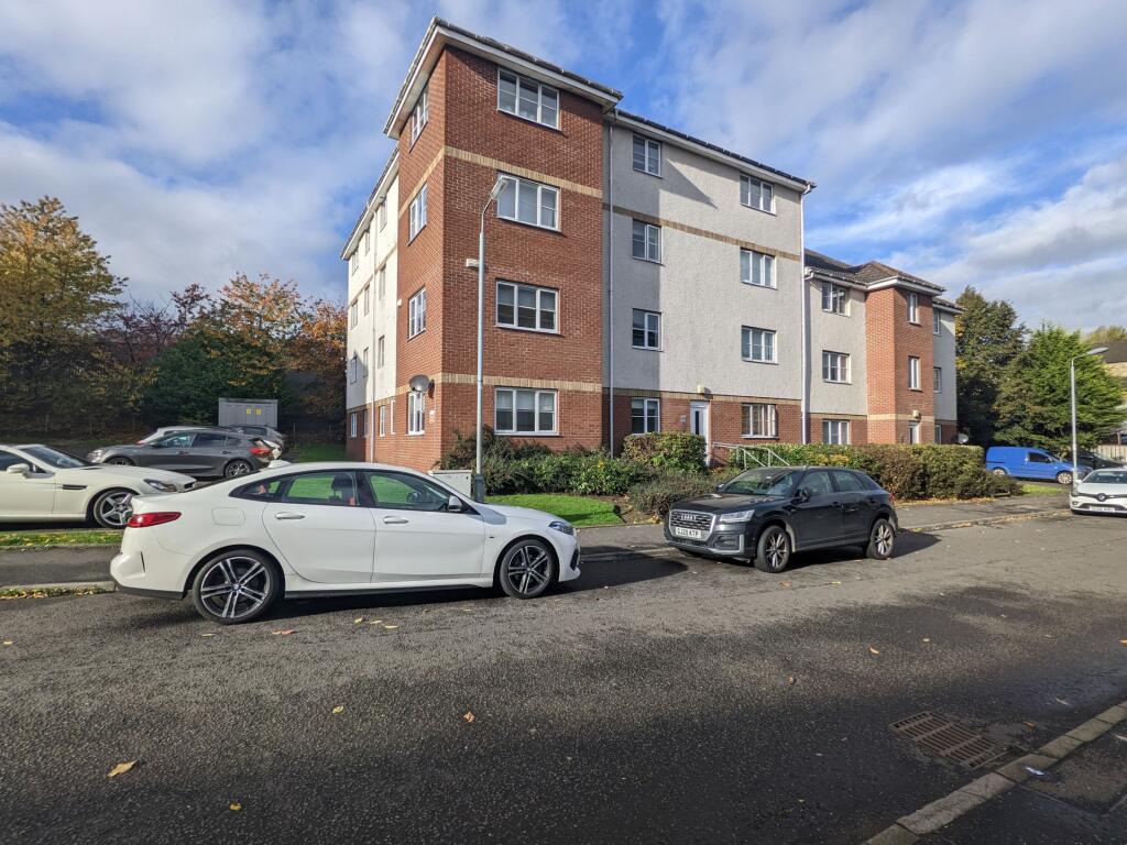 2 bed 1st Floor Flat for rent in Rutherglen. From A B PROPERTY CONSULTANTS - Baillieston