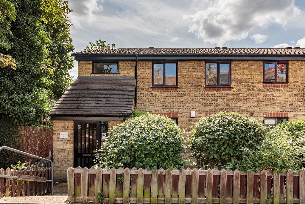 2 bed Apartment for rent in Walthamstow. From Abbeymove - Walthamstow