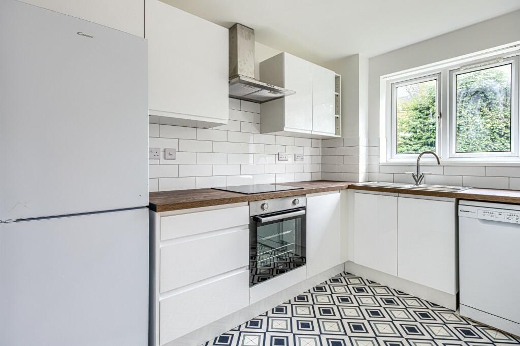 1 bed 1st Floor Flat for rent in Walthamstow. From Abbeymove - Walthamstow 1 bed 1st Floor Flat for rent in Walthamstow. From Abbeymove - Walthamstow