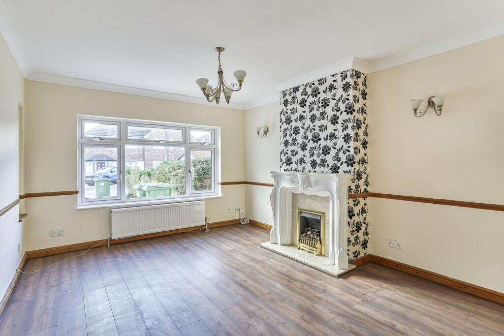 5 bed Semi Detached for rent in Erith. From Acorn - Bexleyheath 5 bed Semi Detached for rent in Erith. From Acorn - Bexleyheath