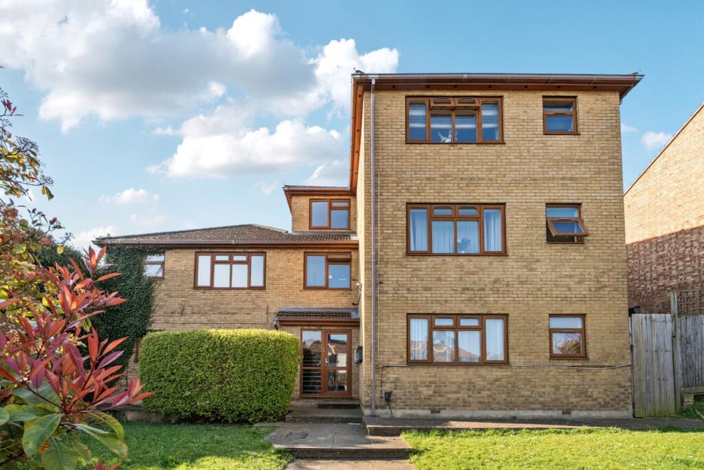 2 bed 1st Floor Flat for rent in Crayford. From Acorn - Bexleyheath 2 bed 1st Floor Flat for rent in Crayford. From Acorn - Bexleyheath