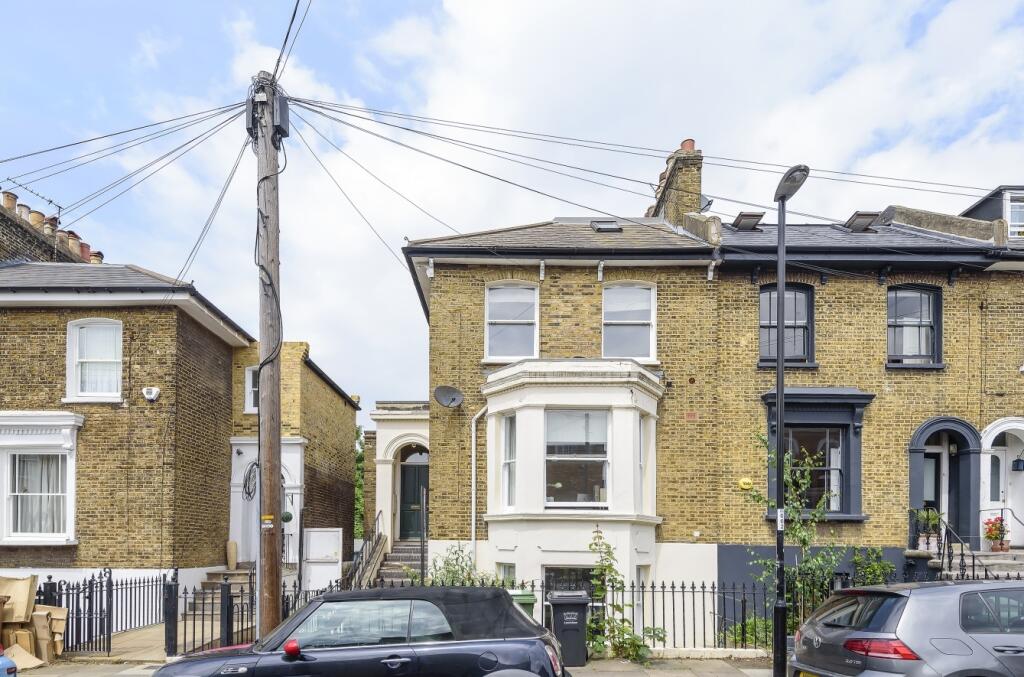 2 bed Annexe for rent in Deptford. From Acorn - Brockley