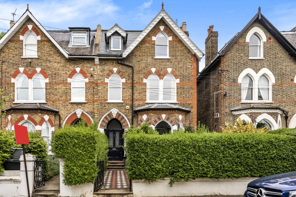 5 bed Semi Detached for rent in Lewisham. From Acorn - Brockley