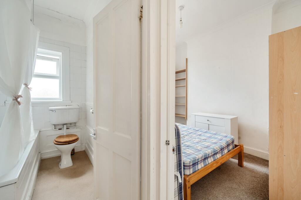 2 bed 1st Floor Flat for rent in Camberwell. From Acorn - Camberwell