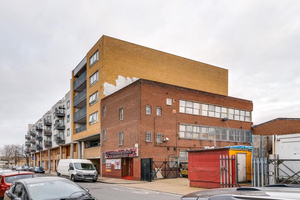 2 bed 1st Floor Flat for rent in Camberwell. From Acorn - Camberwell 2 bed 1st Floor Flat for rent in Camberwell. From Acorn - Camberwell
